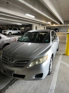 Used 2010 Toyota Camry LE