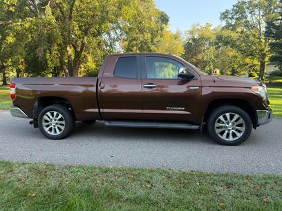 Used 2015 Toyota Tundra Limited w/ Limited Premium Package
