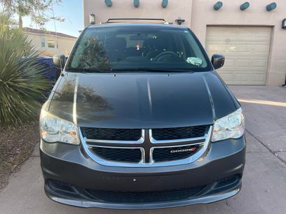 Used 2016 Dodge Grand Caravan SXT w/ Rear Park Assist Package