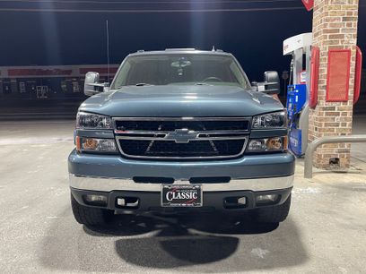 Used 2007 Chevrolet Silverado 2500 LT w/ Heavy-Duty Power Package