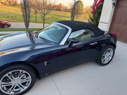 Used 2007 Pontiac Solstice Convertible w/ Premium Package