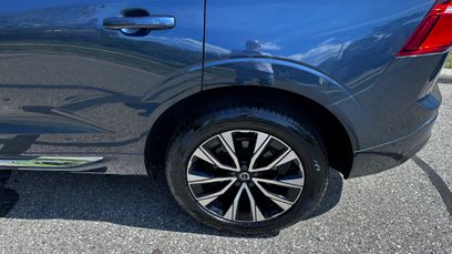 Used 2023 Volvo XC60 B5 Plus