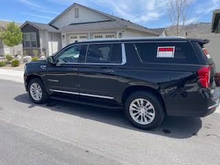 Used 2021 GMC Yukon XL SLT w/ SLT Premium Package