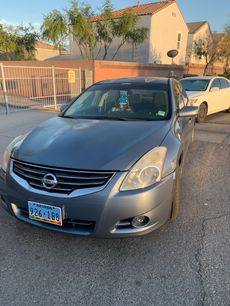 Used 2010 Nissan Altima 2.5 S w/ Convenience Pkg