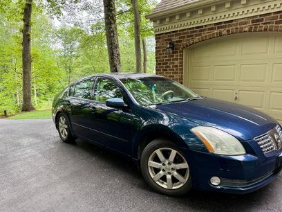 Used 2004 Nissan Maxima 3.5 SL w/ Navigation System Pkg