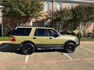 Used 2012 Ford Expedition XLT