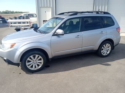 Used 2013 Subaru Forester 2.5X Premium w/ Popular Pkg 1