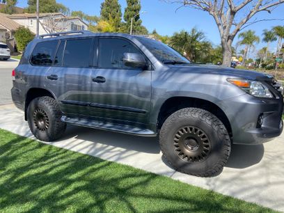Used 2015 Lexus LX 570 4WD