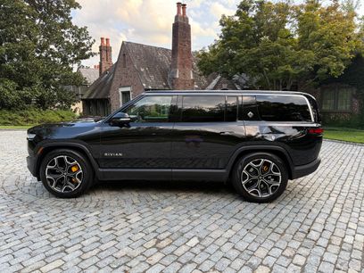 Used 2022 Rivian R1S Launch Edition
