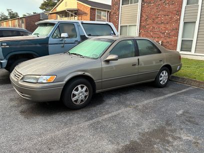 Used 1999 Toyota Camry LE