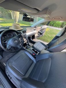 Used 2015 Volkswagen Passat 1.8T Limited Edition