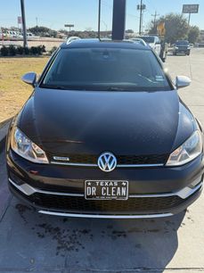 Used 2017 Volkswagen Golf Alltrack SE