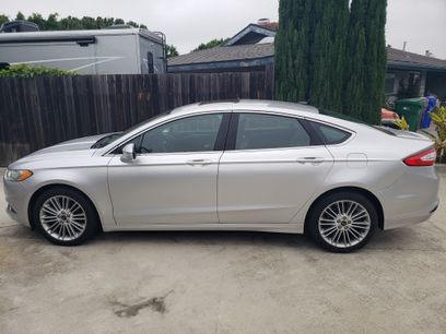 Used 2014 Ford Fusion SE w/ Equipment Group 202A