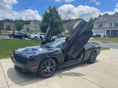 Used 2018 Dodge Challenger R/T