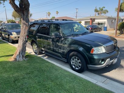 Used 2003 Lincoln Navigator 2WD