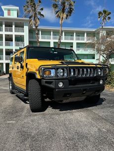 Used 2003 HUMMER H2 w/ Chrome Appearance Package