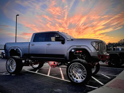 Used 2024 GMC Sierra 2500 AT4 w/ AT4 Premium Plus Package