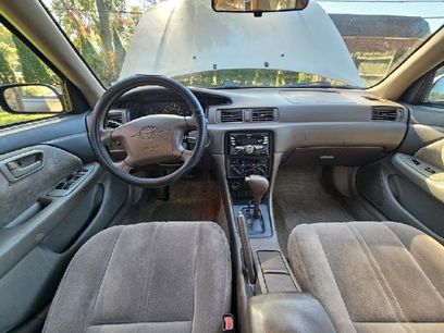 Used 1998 Toyota Camry LE