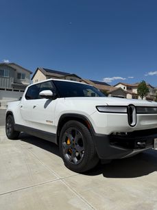 Used 2022 Rivian R1T Adventure
