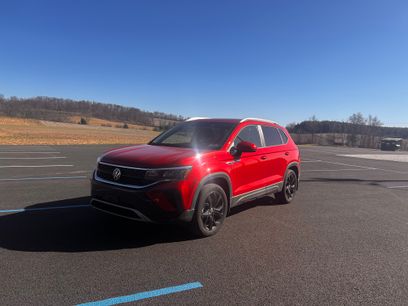 Used 2022 Volkswagen Taos SE