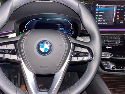Used 2022 BMW 530e w/ Convenience Package