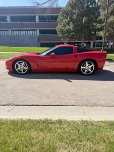 Used 2007 Chevrolet Corvette Coupe w/ Performance Package