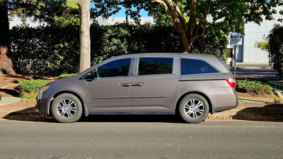 Used 2011 Honda Odyssey EX-L