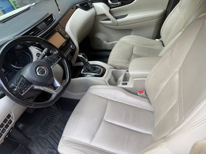 Used 2018 Nissan Rogue Sport SL
