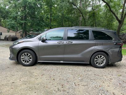 Used 2024 Toyota Sienna XLE