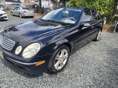 Used 2006 Mercedes-Benz E 350 4MATIC Sedan