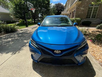 Used 2018 Toyota Camry SE