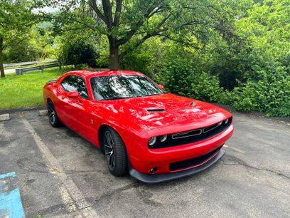 Used 2015 Dodge Challenger R/T Scat Pack w/ Leather Interior Group