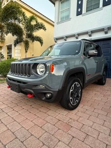 Used 2016 Jeep Renegade Trailhawk