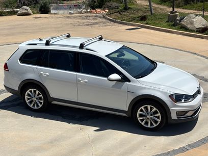 Used 2017 Volkswagen Golf Alltrack S
