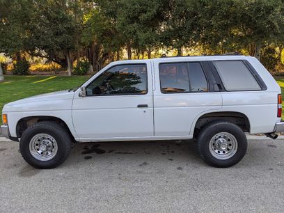 Used 1994 Nissan Pathfinder LE