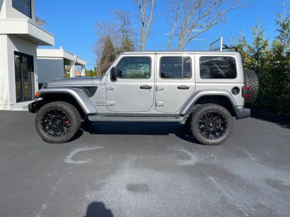 Used 2018 Jeep Wrangler Unlimited Sahara