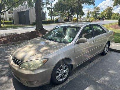 Used 2005 Toyota Camry LE