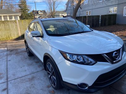 Used 2018 Nissan Rogue Sport SL