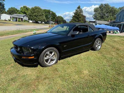 Used 2005 Ford Mustang GT Premium
