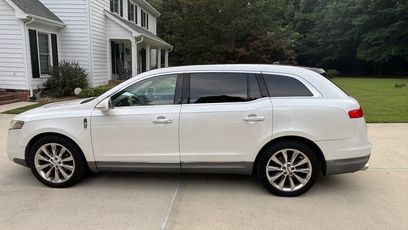 Used 2010 Lincoln MKT AWD