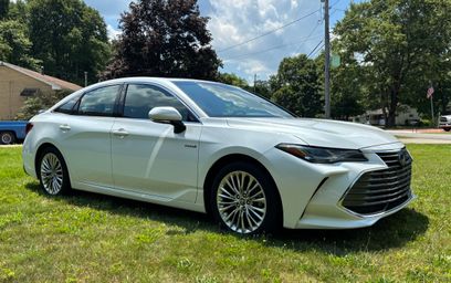 Used 2019 Toyota Avalon Limited