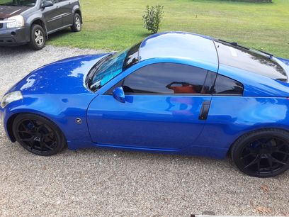 Used 2007 Nissan 350Z Coupe w/ Cargo Convenience Pkg