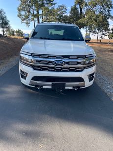 Used 2022 Ford Expedition Platinum