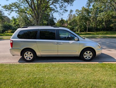 Used 2009 Kia Sedona LX
