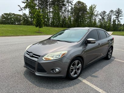 Used 2014 Ford Focus SE w/ SE Sport Package