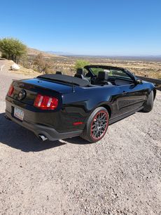 Used 2012 Ford Mustang GT Premium w/ Brembo Brake Pkg