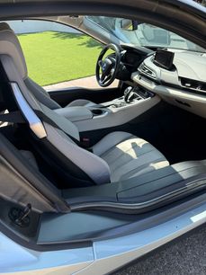 Used 2015 BMW i8