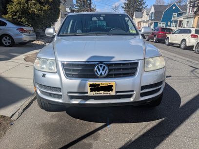 Used 2004 Volkswagen Touareg V6