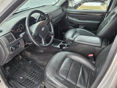 Used 2004 Ford Explorer Limited