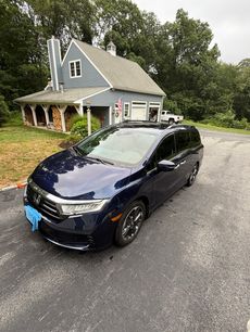 Used 2024 Honda Odyssey Elite